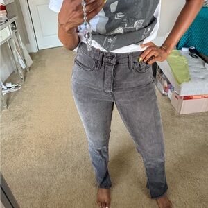 Women's Gray Good American Distressed Jeans